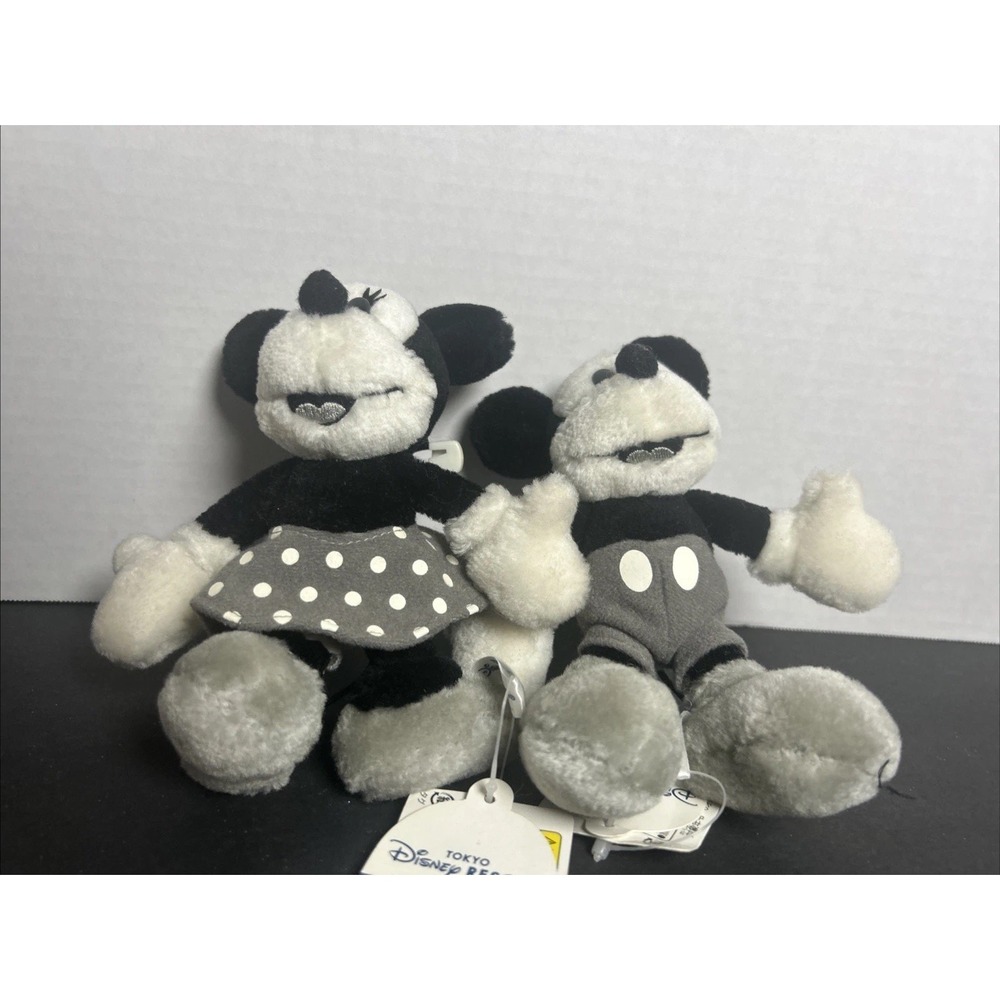 Tokyo Disney Minnie And Mickey Classic Monochrome Plush Beanie"s RARE - Picture 6 of 8